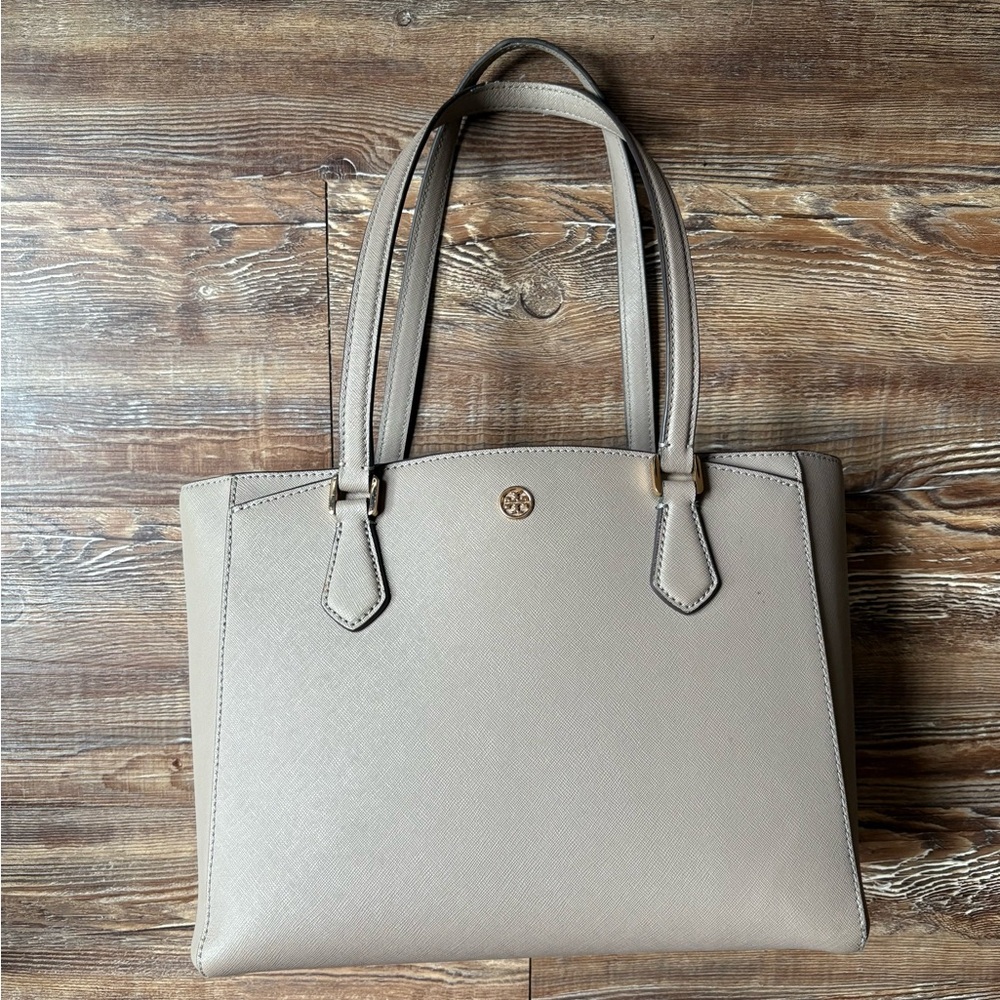 Tory Burch Robinson Small Tote Bag in Grey